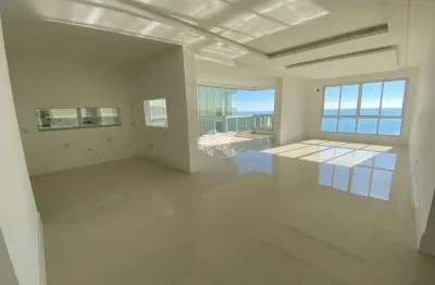 Apartamento com 3 suítes e 2 vagas de garagem, em itapema perto do mar