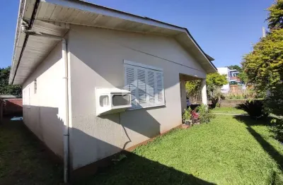 Casa com 2 quartos à venda na Travessa Léo Holdefer, 36, União, Dois Irmãos