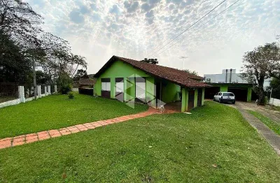 Casa com 4 quartos à venda na Avenida Presidente Vargas, 1260, Floresta, Estância Velha