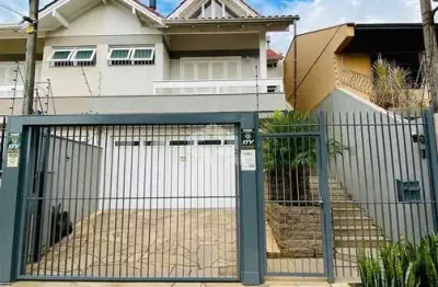 Casa de 175m², com 3 dormitórios, sendo 1 suíte master, bairro são josé, são leopoldo.