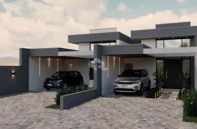 Casa plana com 03 dormitórios, sendo 1 suíte; aceita financiamento.