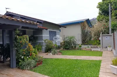 Casa 2 dormitórios, 1 banheiro, 2 vagas, bairro encosta do sol, em estância velha. aceita financiamento e fgts.