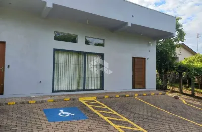 Prédio comercial e residencial em excelente localização com energia solar