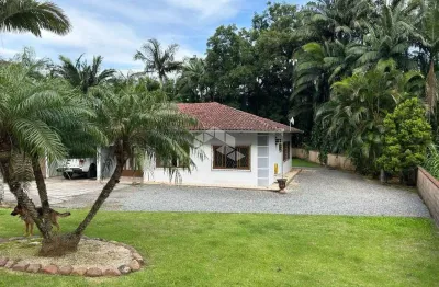 Ampla casa a veda no bairro parque malwee em jaragua do sul