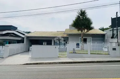 Vendido casa mobiliada 3 dormitórios no bairro amizade em jaraguá do sul, sc