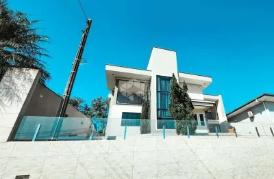 Casa com 3 quartos à venda na Thereza Watzko Butzke, 37, Rau, Jaraguá do Sul