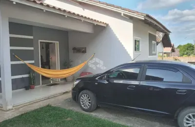 Casa térrea 1 suíte + 2 quartos/dormitórios na ilha da figueira em jaraguá do sul, sc