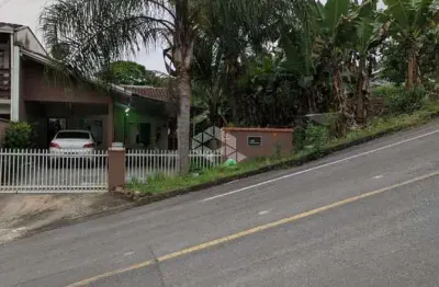 Casa a venda em jaraguá do sul no bairro jaraguá 84
