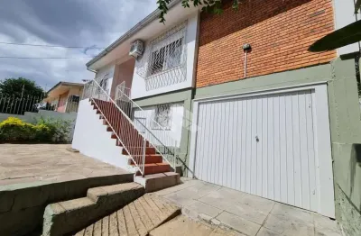 Casa com 4 quartos à venda na Rua Álvaro Osimo Caetano, 106, Santa Tereza, Porto Alegre