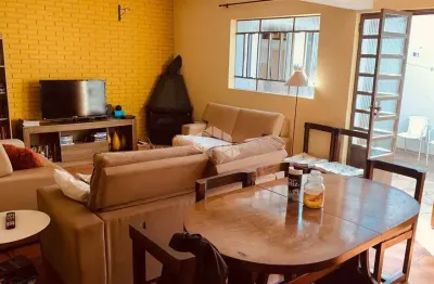 Casa com 4 quartos à venda na Rua General Cunha Louzada, 100, Glória, Porto Alegre