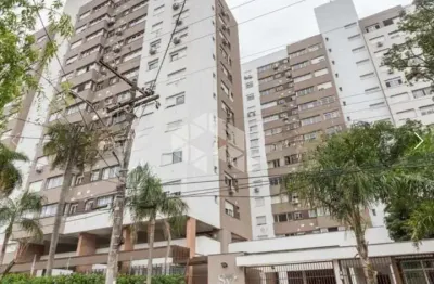 Apartamento 02 dormitórios com 65m² no bairro teresópolis