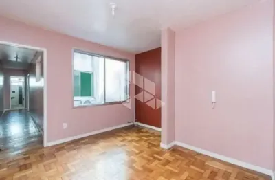 Apartamento de 02 dormitórios no centro histórico com 69m2