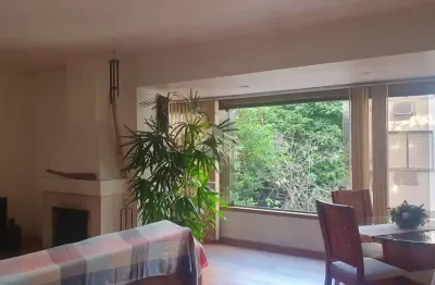 Apartamento 02 dormitórios á venda no bairro bom fim