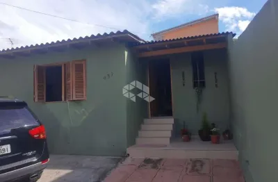 Casa com 5 quartos à venda na Rua Nove de Março, 457, Vila Ipiranga, Porto Alegre