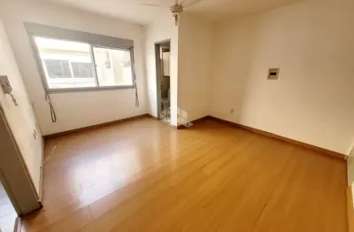 Baixou o valor!! Apartamento  Studio/ JK em frente ao Zaffari da Lima e Silva.
