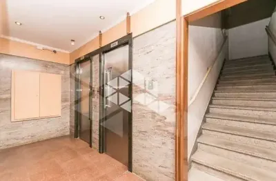 Apartamento de 03 dormitórios e 01 vaga á venda no bairro centro histórico