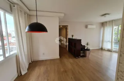 Apartamento 2 dormitórios e vaga junto ao zaffari da cabral, rio branco