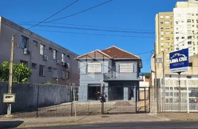 Casa  5 dormitórios, comercial ou residencial no bairro azenha