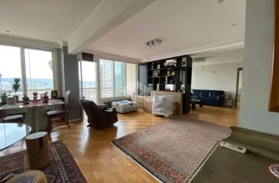 Apartamento com 3 quartos à venda na Avenida Independência, 1206, Independência, Porto Alegre