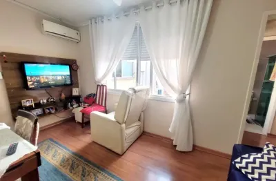 Apartamento de 02 dormitórios, 02 banheiros na cidade baixa.