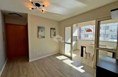 Apartamento de 02 dormitórios, suíte e 01 garagem ao lado da ufrgs