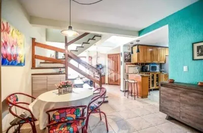 Casa em condomínio ilhas do sol, 02 dorm, suíte c/closet, 166m2