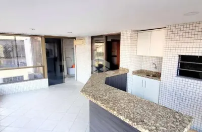 Diferenciado apartamento com 120m², 03 dormitórios e garagem.