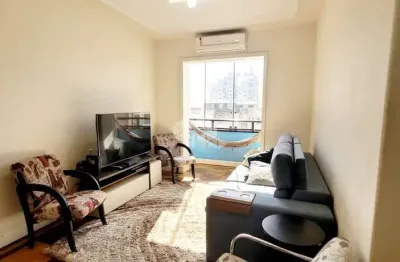 Apartamento de 3 dormitórios, sacada, bem iluminado junto ao zaffari e redenção