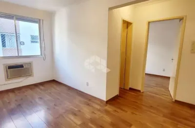 Apartamento de 01 dormitório , predio com elevador e terraço coletivo