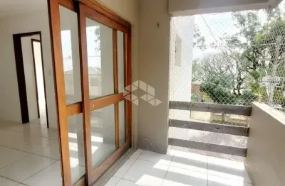Apartamento 02 dormitórios com sacada e garagem coberta