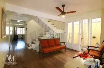 Casa com 4 quartos à venda na Rua Marquês de Abrantes, 80, Santo Antônio, Porto Alegre