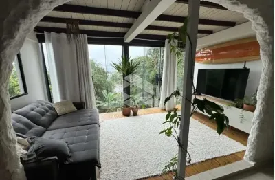 Casa  à venda com vista para o mar em florianópolis!