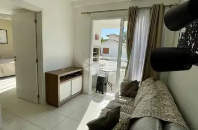 Apartamento à venda em canasvieiras | 2 quartos (1 suíte) | mobiliado