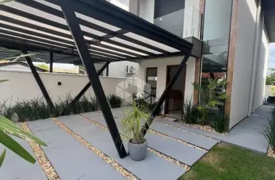 Casa com 3 quartos à venda na Servidão Solar das Oliveiras, 45, Ingleses do Rio Vermelho, Florianópolis
