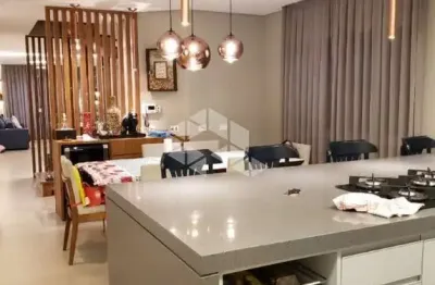 Sobrado à venda na mooca, 3 quartos/dormitórios (3 suítes), 187m², 4 vagas de garagem