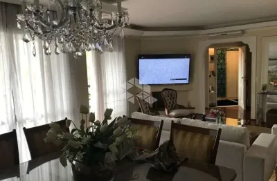Apartamento mobiliado à venda, 160m² com 4 quartos/dormitórios (3 suítes), 4 vagas de garagem