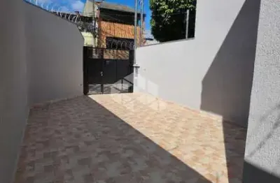 Sobrado novo à venda no lajeado com 2 dormitórios e 1 vaga