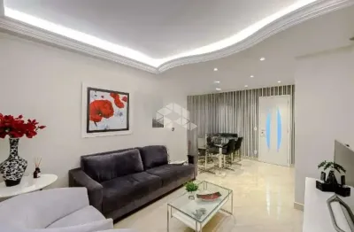 Casa sobrado á venda 134m² 03 dorms c/1 suíte c/2 vagas mooca