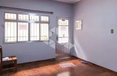 Sobrado reformado à venda no belém - 2 dorms - porteira fechada - excelente localização!