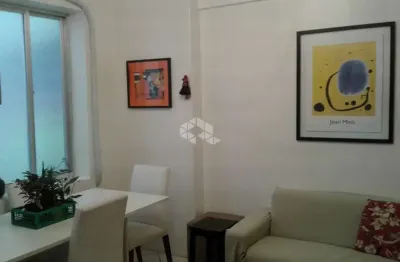 Apartamento à venda 3 quartos 2 banheiros  bairro santana porto alegre- rs