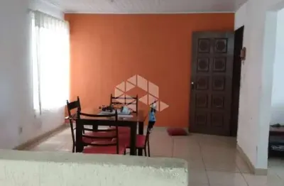 Casa com 2 quartos à venda na Avenida Dante Ângelo Pilla, 929, Costa e Silva, Porto Alegre