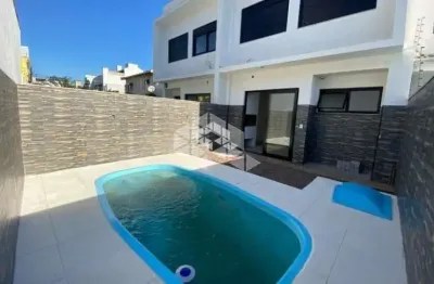 Casa com 3 quartos à venda na Rua Lagoa do Peixe, 91, Sarandi, Porto Alegre