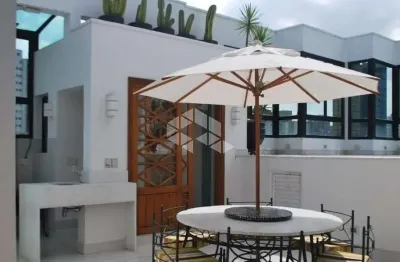 Venda cobertura duplex com piscina no morumbi com 380m² - 2 suites com sala ampliada - 4 vagas e depósito