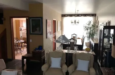 Venda sobrado no campo belo, 3 dormitórios (1 suíte) 3 vagas, amplo quintal e edicula, 177m.