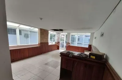 Chácara santo antônio, casa para venda próxima ao metrô com 03 dormitórios e garagem