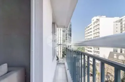 Apartamento mobiliado à venda em pinheiros com 31m², 1 dormitório, sem vaga de garagem.