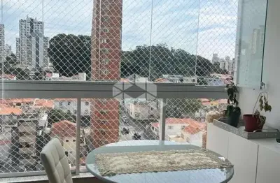 Apartamento à venda 3 quartos (1 suíte) 2 banheiros e 2 vagas na garagem - 82m2