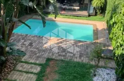 Linda casa à venda, com armários e ar condicionado, em sp, no bairro campo belo. 3 quartos, 3 suítes (1 hidro), 2 salas, 4 banheiros, 3 vagas e 340,00