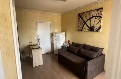 VENDA, apartamento em Moema  com 37 m², 1 dormitório, 01 banheiro e 01 vaga de garagem. Próximo ao metrô