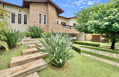 VENDA Casa em condomínio com 423m²,  4 dormitórios (2 suítes) e 8 vagas na Granja Viana, Cotia - SP